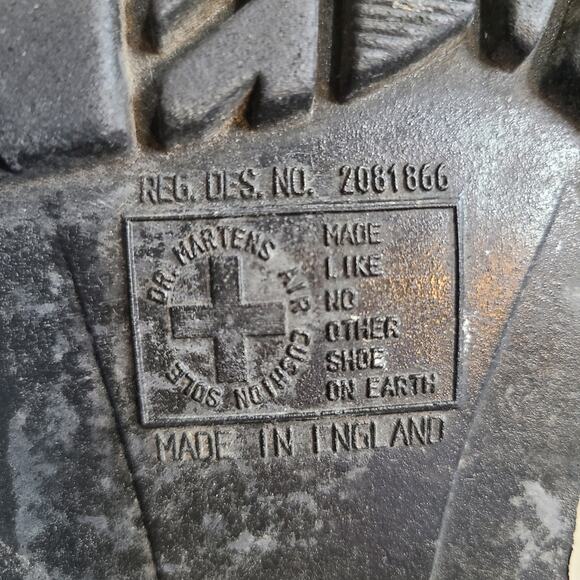 VTG Doc Dr Martens DMs Pink Snake Skin Pattern UK 7 Combat Moto Boots England - Picture 15 of 15